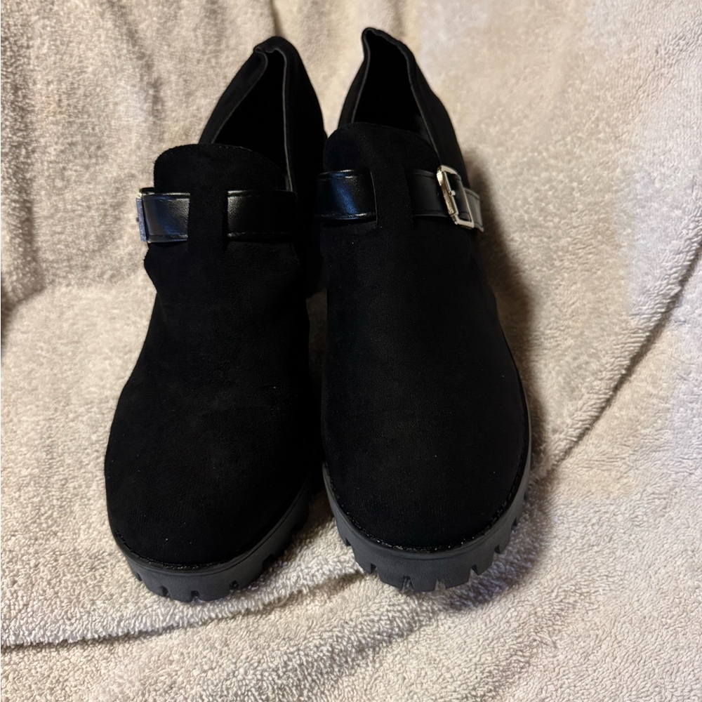 Black Suede Platform Mary Jane Shoes with Chunky Sole - Picture 4 of 10